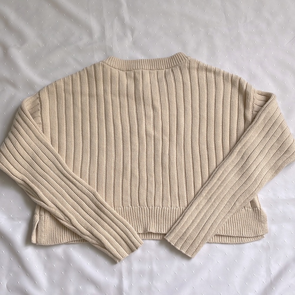 La Hearts 90s inspired Wide Ribbed Cropped Sweater - Picture 7 of 8